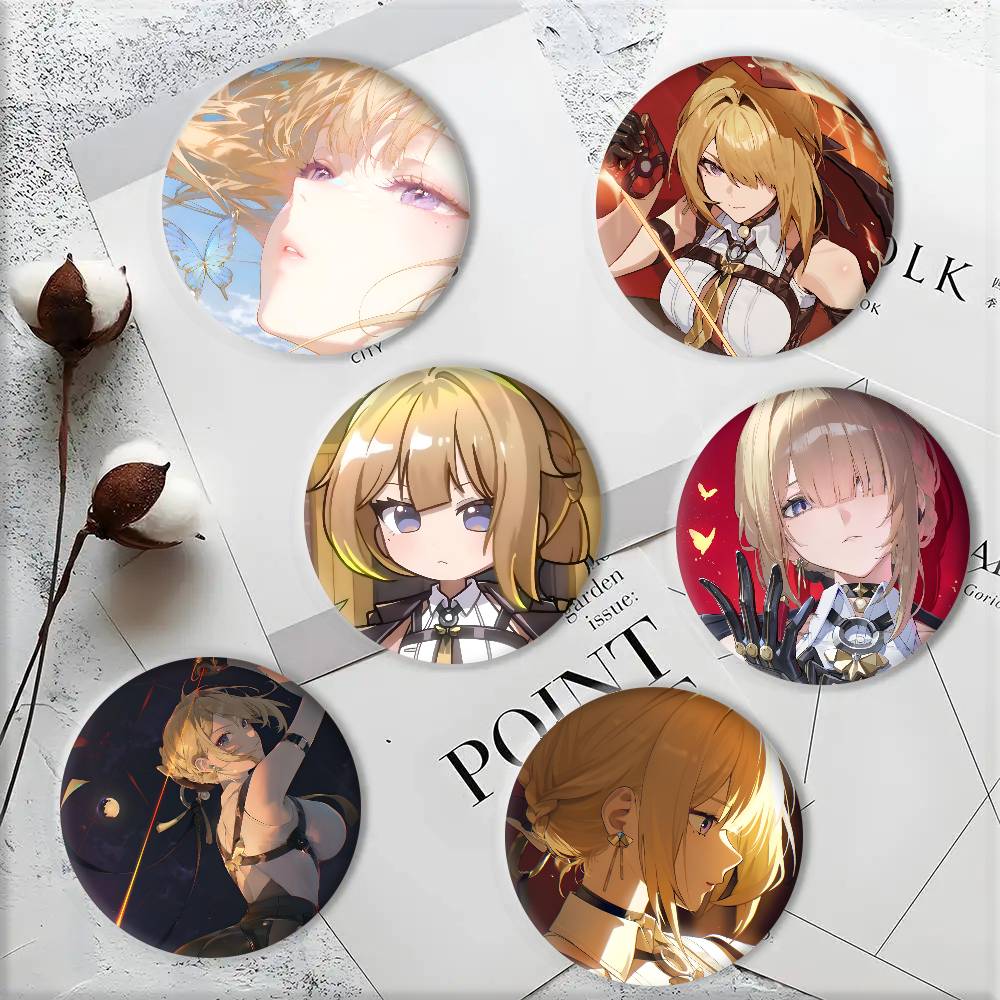 Nuovi Badge Rotondi di Evelyn  - Cosplay Zone Anime Friends recensione e prezzo